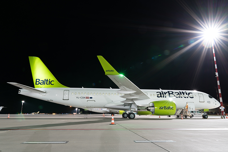 Air Baltic A220-300